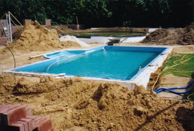 Maatwerk zwembad - Opbouw van het zwembad - Stappen